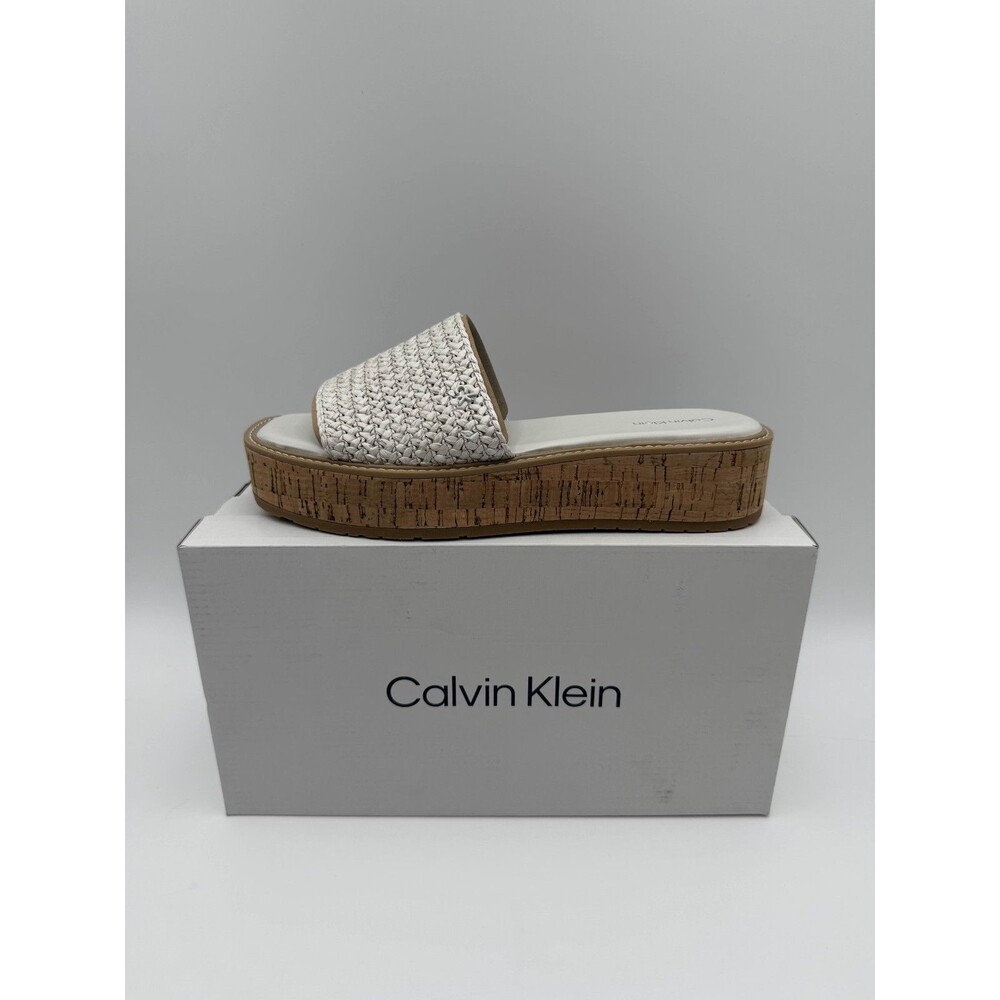 Calvin Klein Arzelia2 White Platform Slide Sandals Size 9M KCARZELIA2